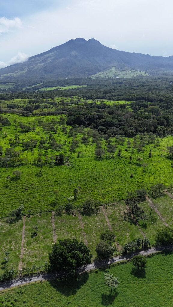 Proyecto Vistas Del Volcán